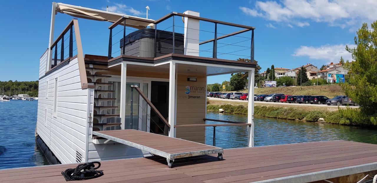 House Boat - Floating House Sofia Hotel พูลา ภายนอก รูปภาพ