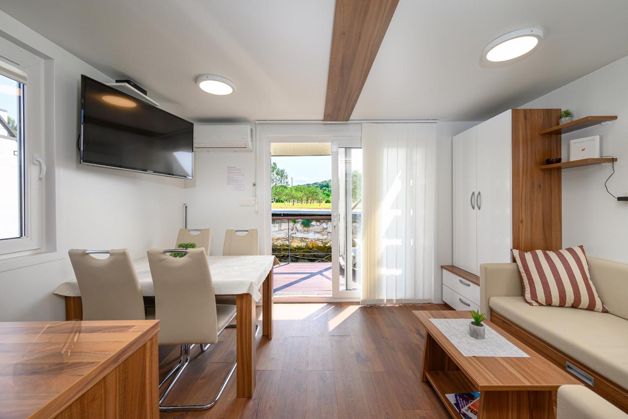 House Boat - Floating House Sofia Hotel พูลา ภายนอก รูปภาพ